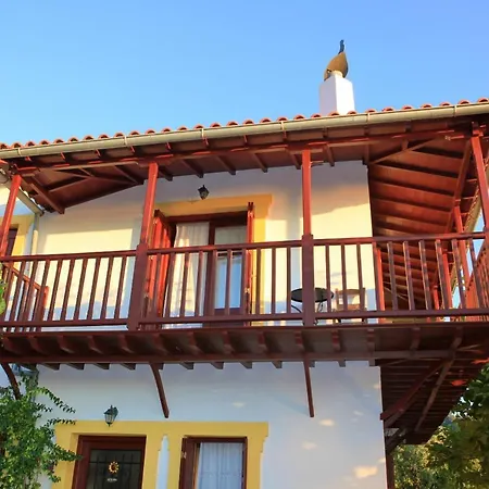 Maria O Villa *